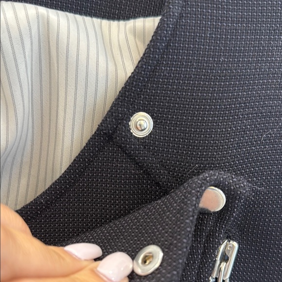 Veronica Beard Black Blazer with Tailored Fit - Picture 7 of 11